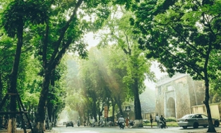 Thời tiết 22/4: Hà Nội ngày nắng, đêm vài nơi có mưa