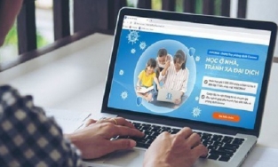 Vĩnh Phúc đóng cửa trường học hết tuần tới, học sinh Hà Nội vẫn đến trường