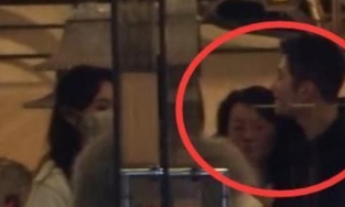 Phùng Thiệu Phong tung clip Triệu Lệ Dĩnh khóc lóc xin lỗi vì ngoại tình với đạo diễn 67 tuổi?