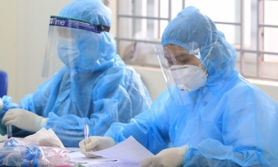 Hà Nội: Sáng 11/5 ghi nhận thêm 2 trường hợp nghi nhiễm mới 