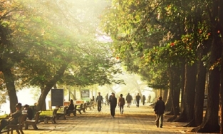 Thời tiết 16/5: Nắng nóng bao trùm Bắc Bộ