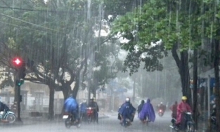 Từ chiều tối và đêm nay 16/5, miền Bắc đón mưa lớn
