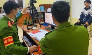 Thí sinh tham gia thi tuyển đại học được ưu tiên cấp CCCD gắn chíp điện tử