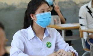 Từ 28/5, TP.HCM quyết định cho học sinh cuối cấp dừng đến trường