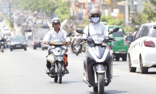 Thời tiết 29/5: Hà Nội ngày nắng nóng, vài nơi nắng nóng gay gắt, chiều tối và đêm có mưa rào và dông rải rác