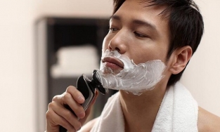 Hai thời điểm nam giới không nên cạo râu để tránh nhiễm trùng 