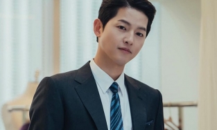 Song Joong Ki lần đầu tiên trong sự nghiệp dính bê bối