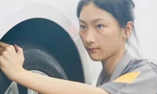 Nữ sinh 17 tuổi giành giải nhất cuộc thi sửa chữa ôtô