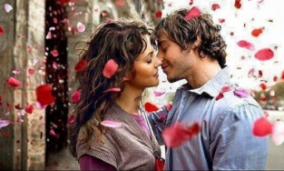 Hôn có tác dụng gì?