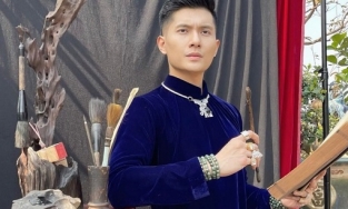 Sau khi quen Lệ Quyên, Lâm Bảo Châu 'lên đời', đeo kim cương đầy tay