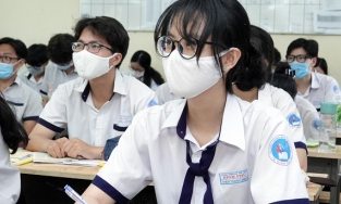 Đề văn HSG yêu cầu phân tích sự phức tạp của con gái khi yêu 