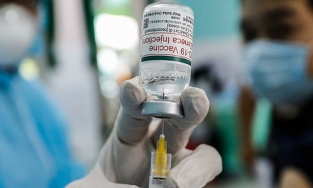 Bắt đầu tiêm vaccine Covid-19 đại trà từ ngày mai 22/7