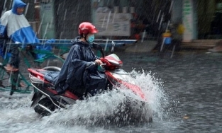 Bão số 3 khả năng cao sẽ đi ra ngoài Biển Đông nhưng vẫn gây mưa nhiều nơi