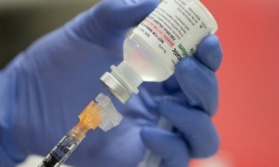 Thấy 1 trong 8 dấu hiệu này sau khi tiêm vaccine Covid-19 cần liên hệ y tế ngay