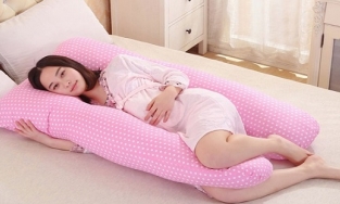 Gối cho bà bầu nào tốt? Top 5 loại gối bà bầu phổ biến hiện nay