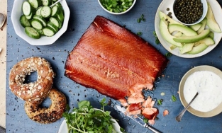 100g cá chứa bao nhiêu calo? Ăn nhiều cá có tốt không?