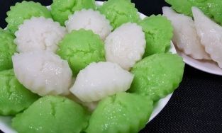 Bánh bò bao nhiêu calo? Ăn nhiều bánh bò có tốt không?