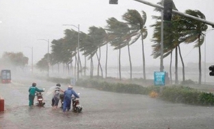 Biển Đông chuẩn bị có áp thấp nhiệt đới, khả năng mạnh lên thành bão