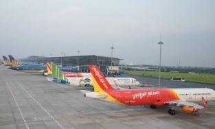 Từ ngày 10/10: Sẽ khởi động lại 10 đường bay nội địa 