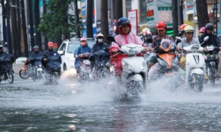 Bão số 7 đã suy yếu thành áp thấp nhiệt đới, Bắc Bộ và Thanh Hóa mưa rất to