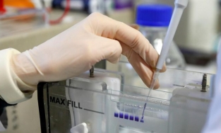 Trung Quốc tìm ra kháng thể vô hiệu hóa mọi biến thể Covid-19