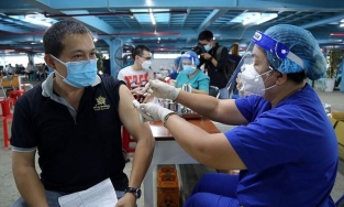 Thủ tướng yêu cầu hoàn thành việc tiêm mũi bổ sung hết quý I/2022 