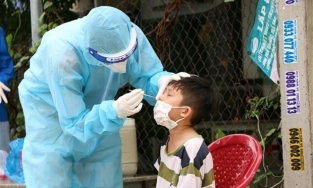 Trẻ em Hà Nội là F0 điều trị tại nhà cần sử dụng thuốc như thế nào?