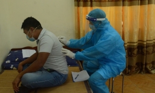 Điều trị tại nhà F0 cần làm gì để được hưởng chế độ ốm đau?