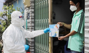 Quần áo, bát đĩa của F0 có nguy cơ lây bệnh cho các thành viên khác hay không?