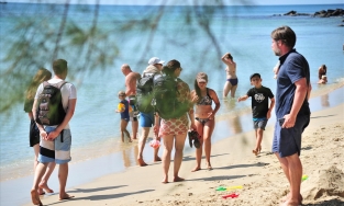 Quy định thu tiền tip của du khách ở Phú Quốc chính thức bị bỏ