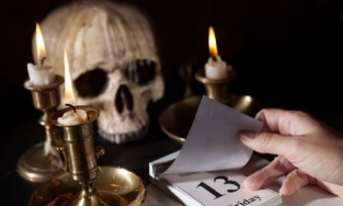 Vì sao thứ 6 ngày 13 được xem là ngày thiếu may mắn? Những việc không nên làm vào ngày này