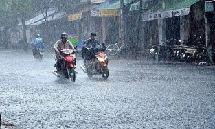 Từ đêm 19/5 các tỉnh miền Bắc sẽ đón đợt mưa lớn, có thể kéo dài hết tháng 5