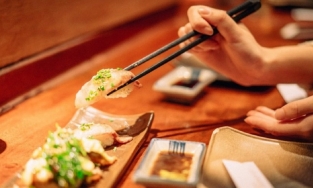 5 thói quen đơn giản hằng ngày giúp phụ nữ Nhật luôn gầy và trẻ