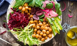 Chấp nhận ăn chay 3 tháng, được trả 1,5 tỷ đồng