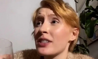 Vui tay xét nghiệm ADN, cô gái phát hiện bố ruột là tỉ phú siêu giàu