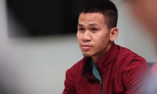 Dân mạng tranh cãi việc anh Nguyễn Ngọc Mạnh có thực sự đỡ được cháu bé