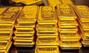Giá vàng hôm nay 5/3: Thiết lập mốc giảm kỷ lục mới