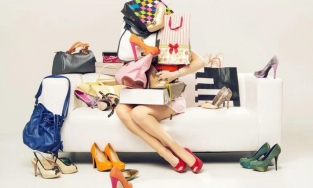 Mắc hội chứng lạ, nữ giáo viên lao vào mua sắm bất chấp gia cảnh nợ tiền tỷ