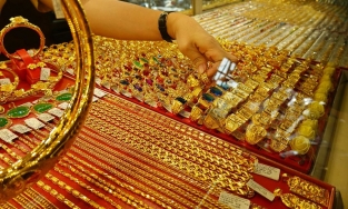 Giá vàng hôm nay 1/4: Tăng trở lại sau những ngày giảm liên tiếp