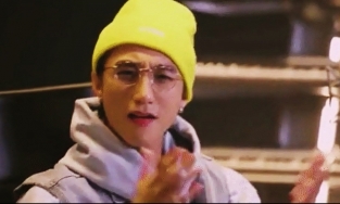 Sơn Tùng trải lòng với cội nguồn cảm xúc để cho ra đời ca khúc mới: 'Yêu rồi ai cũng ngốc nghếch hết trơn'