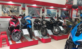 Các hãng xe máy truyền thống 'rủ nhau' giảm giá  để cạnh tranh với xe máy điện