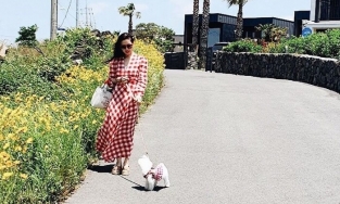 Son Ye Jin đăng ảnh đi hẹn hò cuối tuần tại đảo Jeju với Hyun Bin?