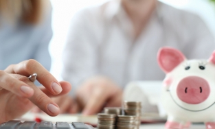 Gửi ngân hàng 14,67 tỷ thì sau 6 tháng sẽ hưởng lãi bao nhiêu?