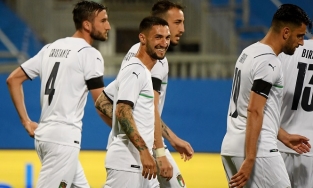 Lịch thi đấu bóng đá hôm nay 16/6: Italia quyết có vé vào vòng trong sớm, Nga vùng vẫy kiếm điểm đầu tiên 