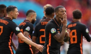 Kết quả EURO 2020: Hà Lan 3-0 Bắc Macedonia, không thể cản 'Cơn lốc màu da cam'