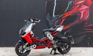 Xe tay ga Italia hàng độc với thiết kế viễn tưởng sắp được nhập về Việt Nam