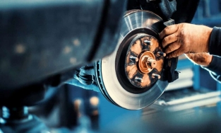 Những nguyên nhân ô tô mất phanh mà tài xế cần lưu ý khi vận hành