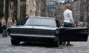Khám phá mẫu xe Dodge Charger của Dom (Vin Diesel) trong bom tấn  'Fast & Furious 9'