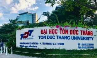 Đại học Tôn Đức Thắng hoãn cấp bằng tốt nghiệp vì chưa có người ký bằng