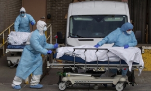 California đặt mua hàng nghìn túi đựng thi thể vì Covid-19